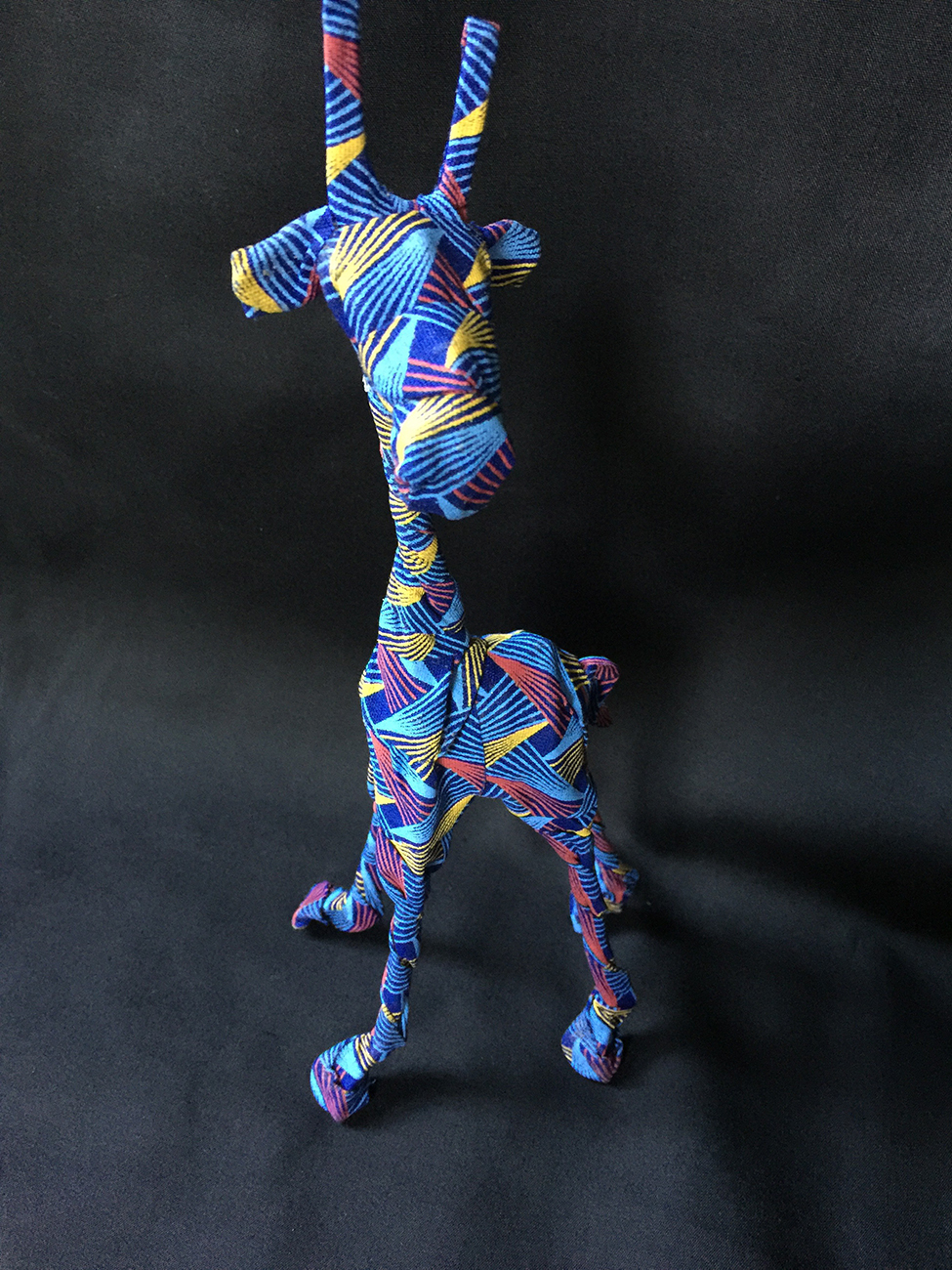 fabric-wire-african-giraffe-shop.jpg-blue